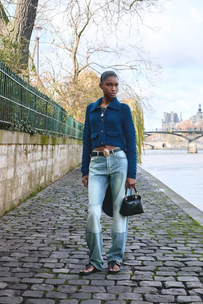 Look 70